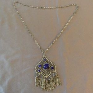 Silver necklace with blue/silver pendant